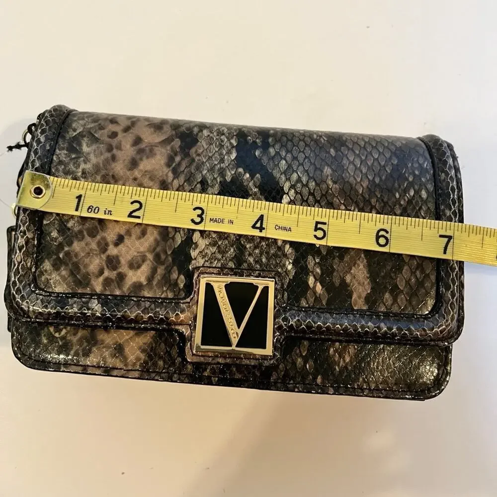 Victoria’s Secret ladies wallet, clutch, faux snakeskin - Picture 4 of 12